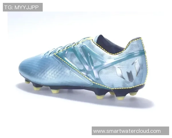 选择适合你的踢足球专用鞋提升场上表现的全面指南